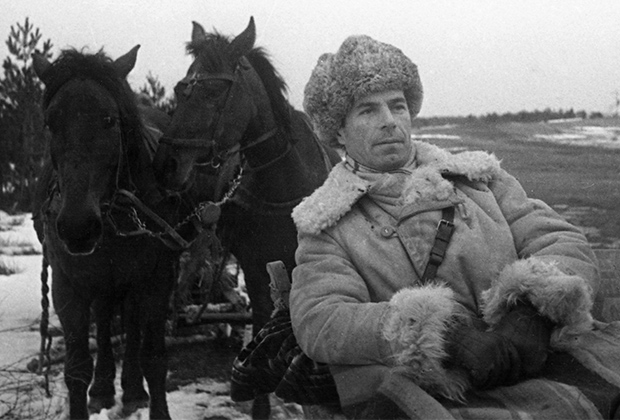 Герой Советского Союза полковник Дмитрий Медведев — командир партизанского отряда специального назначения «Победители», действовавшего в 1942-1944 годах на территории центральной и западной Украины
