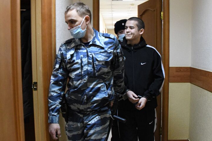 Рамиль Шамсутдинов (справа)