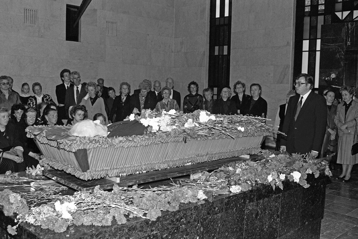Гражданская панихида по Виктору Гришину, 28 мая 1992 года