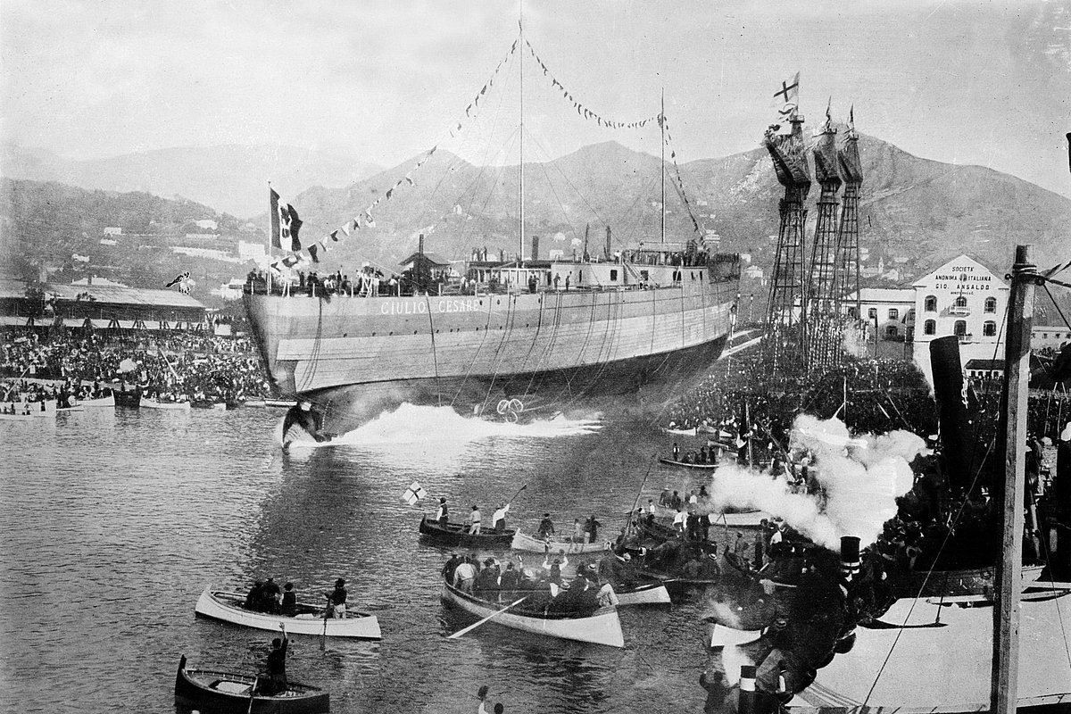 Спуск на воду Giulio Cesare, 15 октября 1911 года