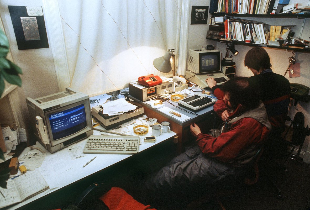 История Chaos Computer Club началась еще в 1980-х