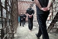 «Последний из великих паханов» Пули киллеров, смерти в СИЗО и темные тайны прошлого. Каким стал 2025 год для воровского мира?
