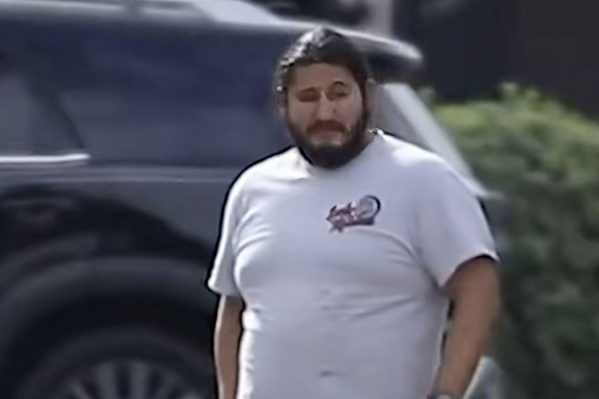Эдвин Кастро пожертвовал миллионы на восстановление города Алтадина