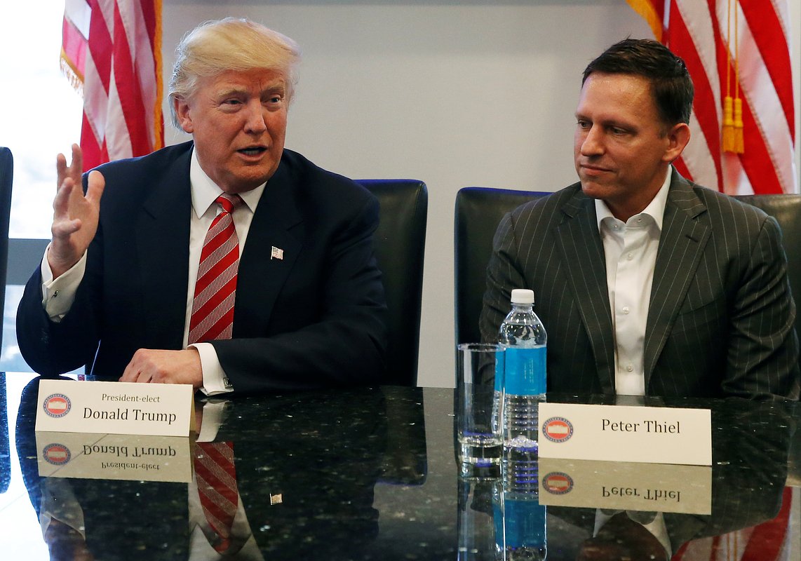 Дональд Трамп и Питер Тиль, 2016 год